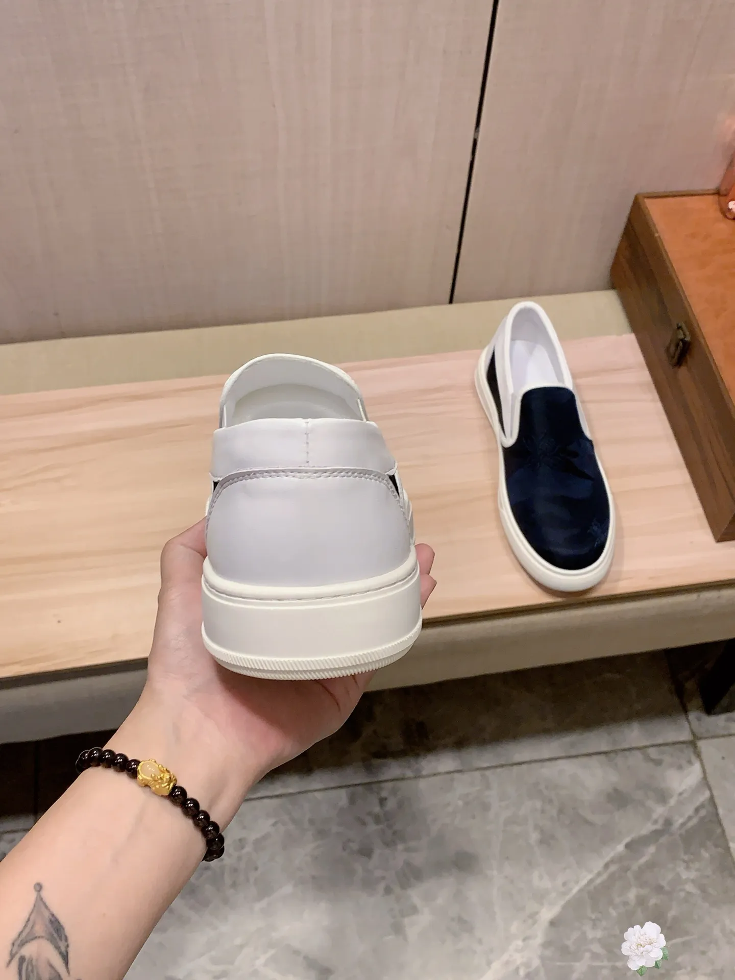 Men's men's shoes💰360💰💰🎩🎩[Lightning][Lightning] "Gucci*" The latest and most popular casual shoes, top brands [seduce] luxury~purchase, top~quality. [Strong] The upper is made of imported breathable cowhide with material ➕ breathable sheepskin lining (•) and fine workmanship. The original stylish and stylish soft rubber wear-resistant and non-slip outsole is light and comfortable on the feet. The real thing looks better when photographed in real life. No. 2661: Code: 38-44, 45 can be customized, 3️⃣ colors are available